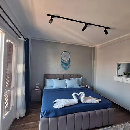 Downtown House Suites